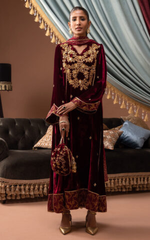 Golden Red Salwar Kameez Pakistani Wedding Dresses