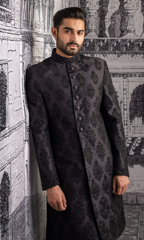 Royal Black Embroidered Sherwani Pakistani Groom Dress Online